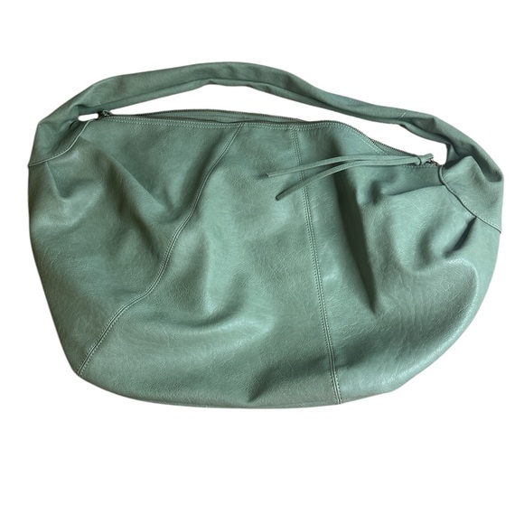 FREE PEOPLE Slouchy Carryall Bag Spearmint NWOT! - Picture 2 of 3